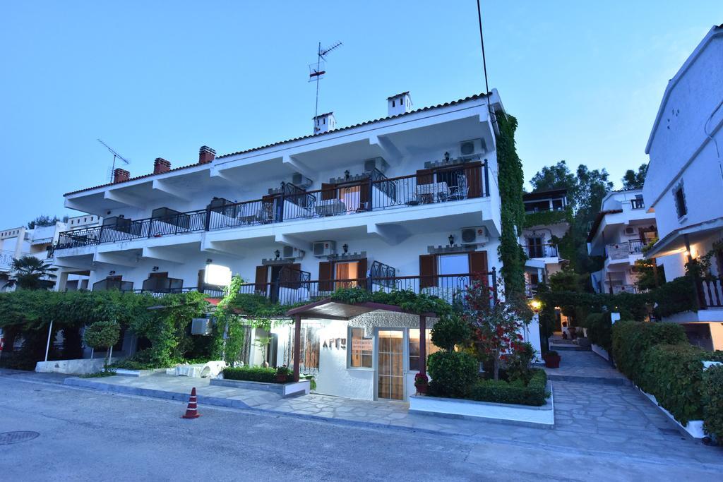 Argo Apartments Nea Poteidaia Esterno foto